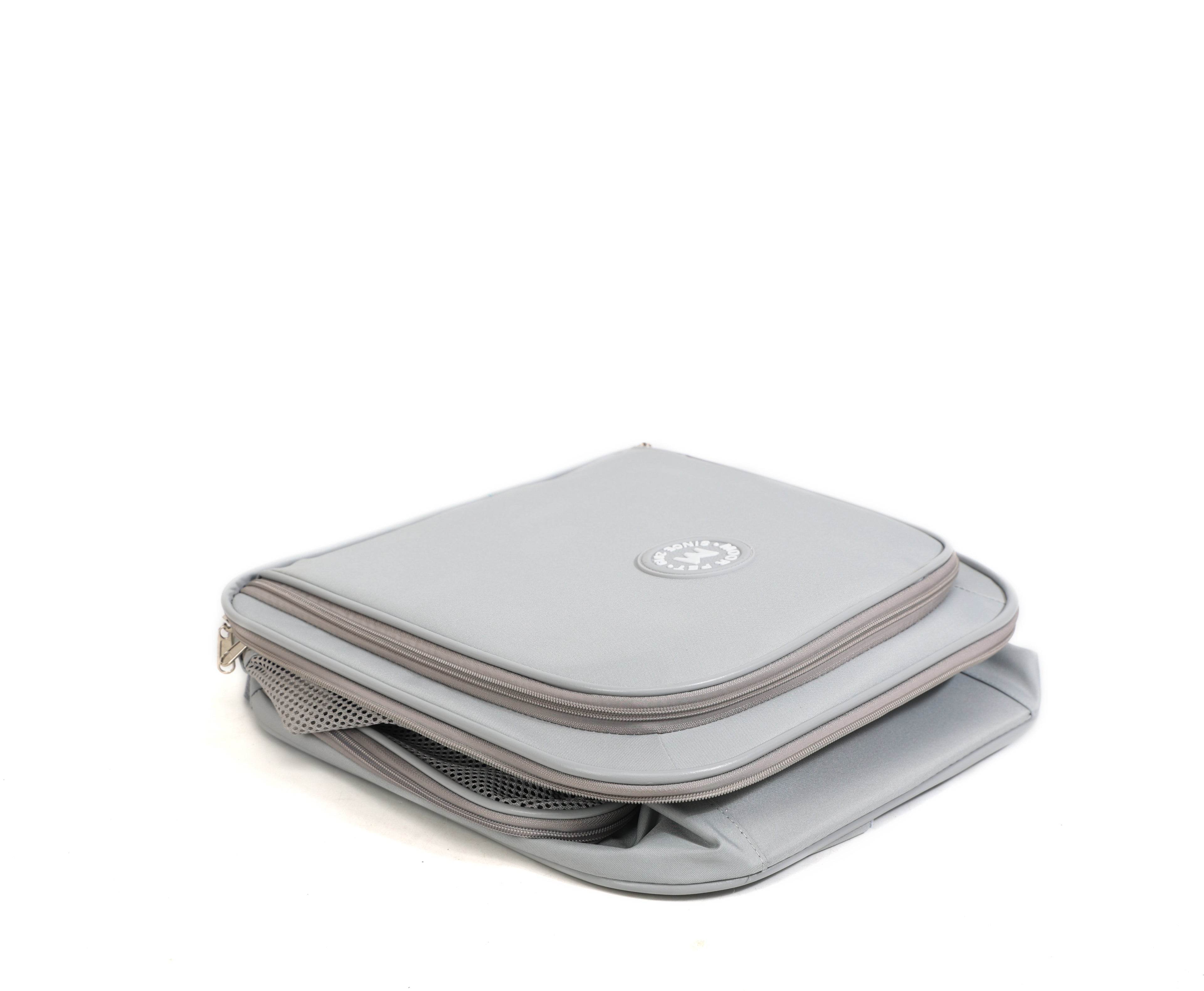 Expand Comfort 2-in-1 Pet Carrier – Expandable, Breathable & Luggage-Ready