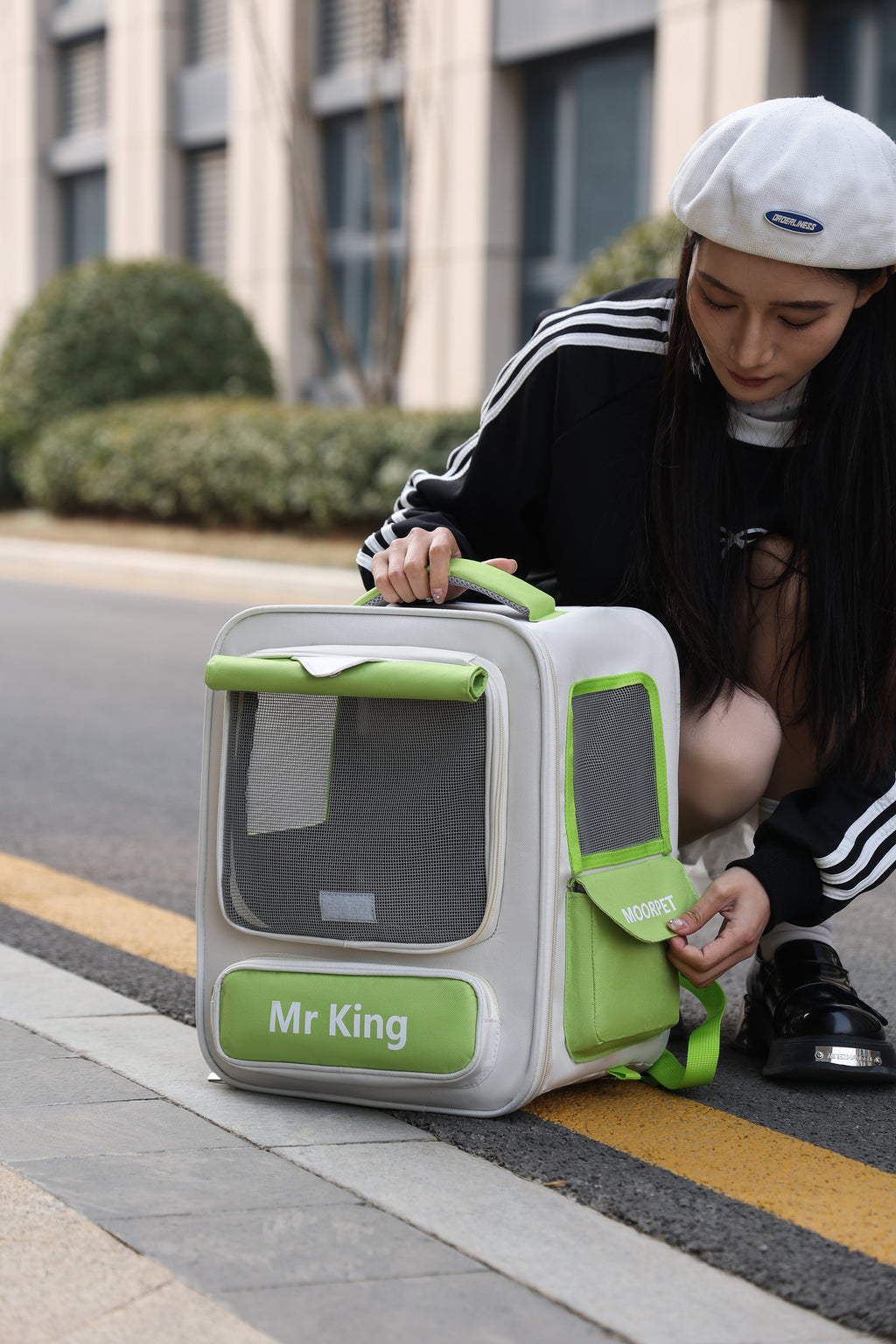 Multi-Air Pet Carrier - Hands-Free & Breathable