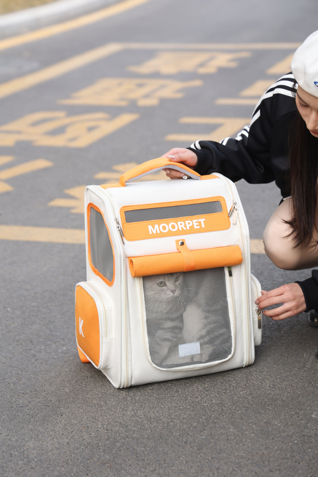 Ventilated Cat Carrier Bag - Eco-Friendly & Multi-Functional