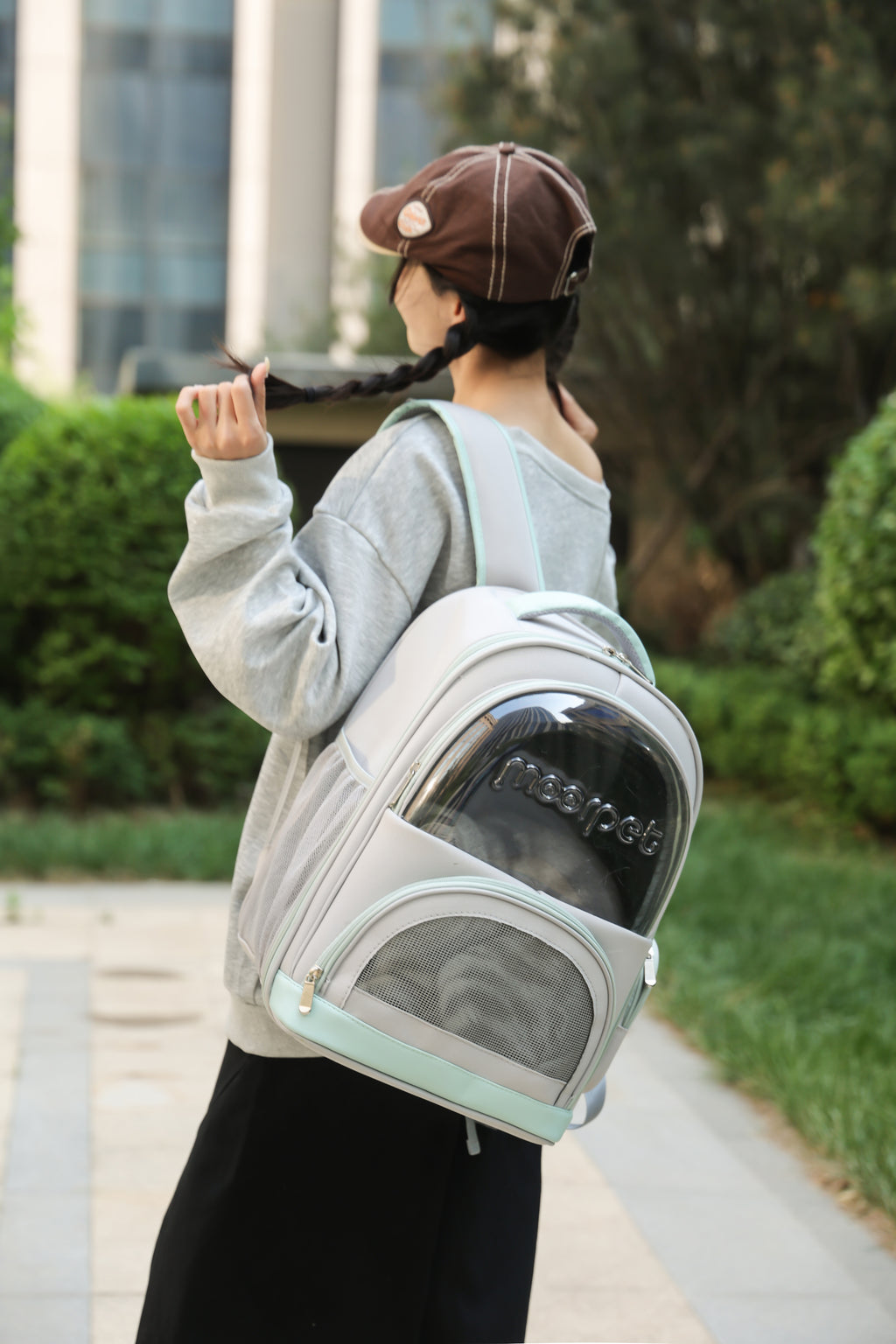 Bi-Window - Multi-Access Pet Backpack – Breathe, Roam & Connect