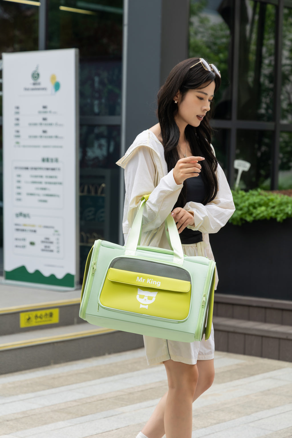 AirFlow MagSeal Pet Carrier – Breezy, Easy-Access & Calming