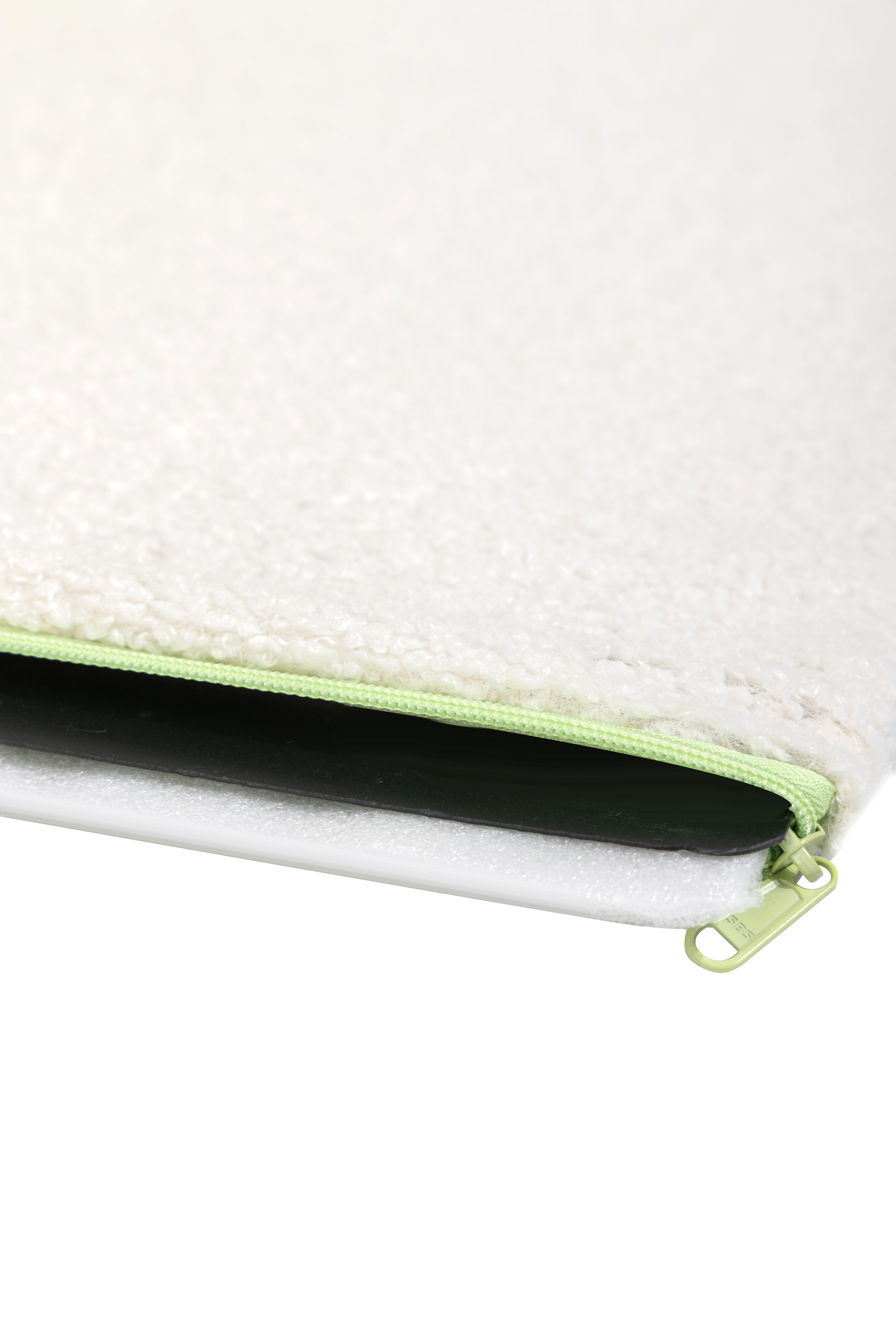 AirFlow MagSeal Pet Carrier – Breezy, Easy-Access & Calming