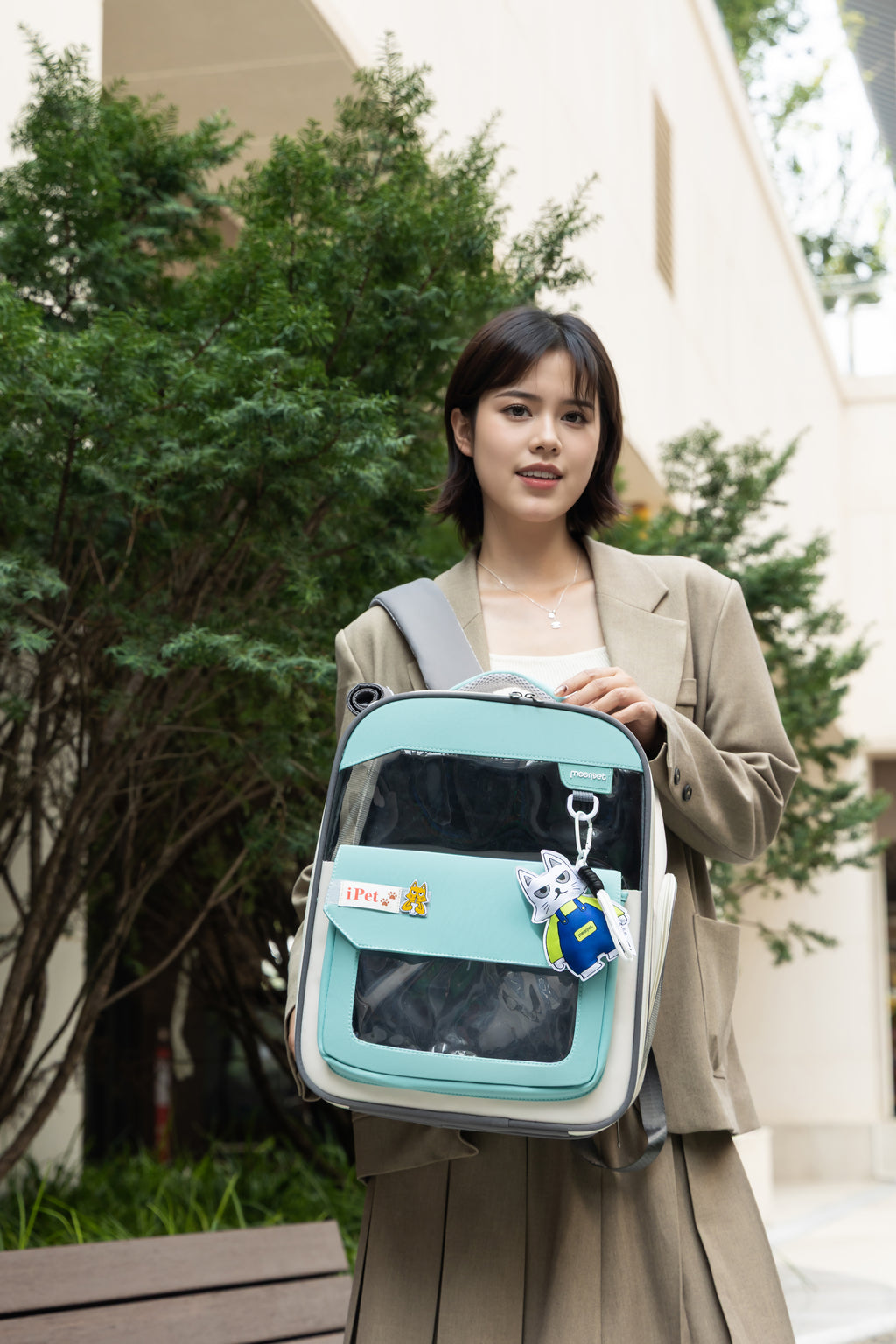 AirFlow Pro Foldable Pet Backpack – Breezy, Roomy & Travel-Ready