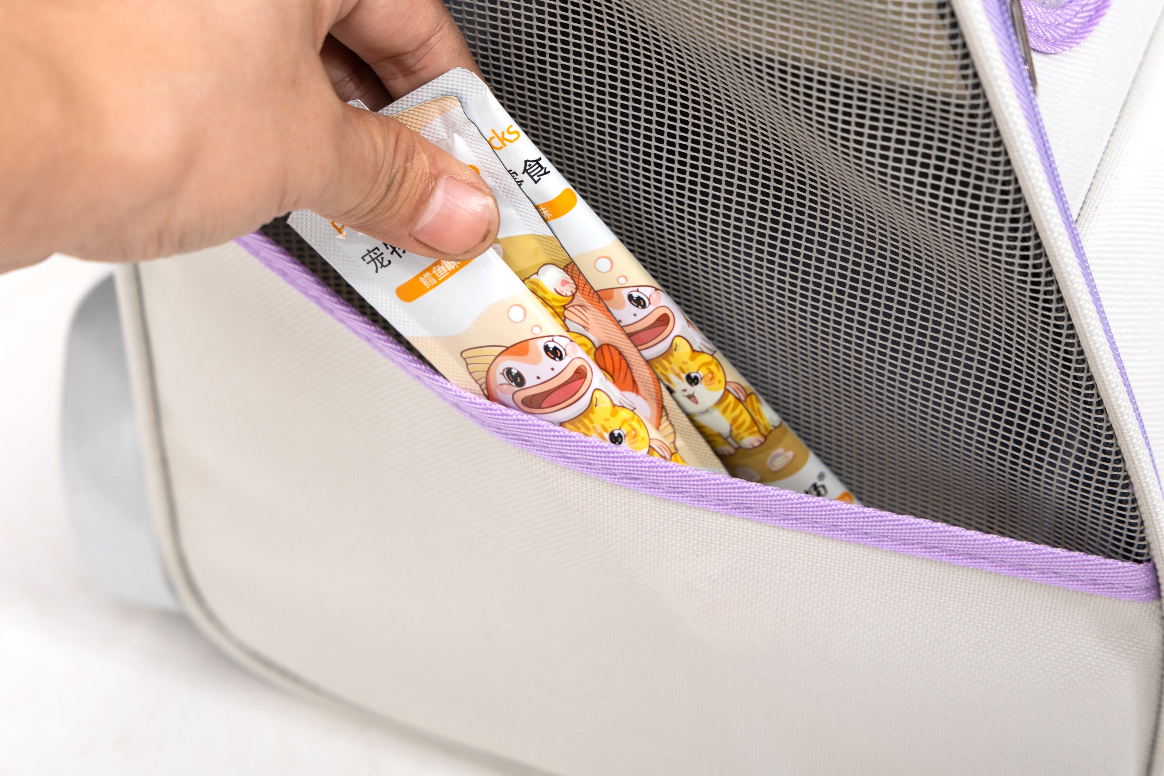 Urban Chic Foldable Pet Backpack – Lightweight & Multi-Way Carry