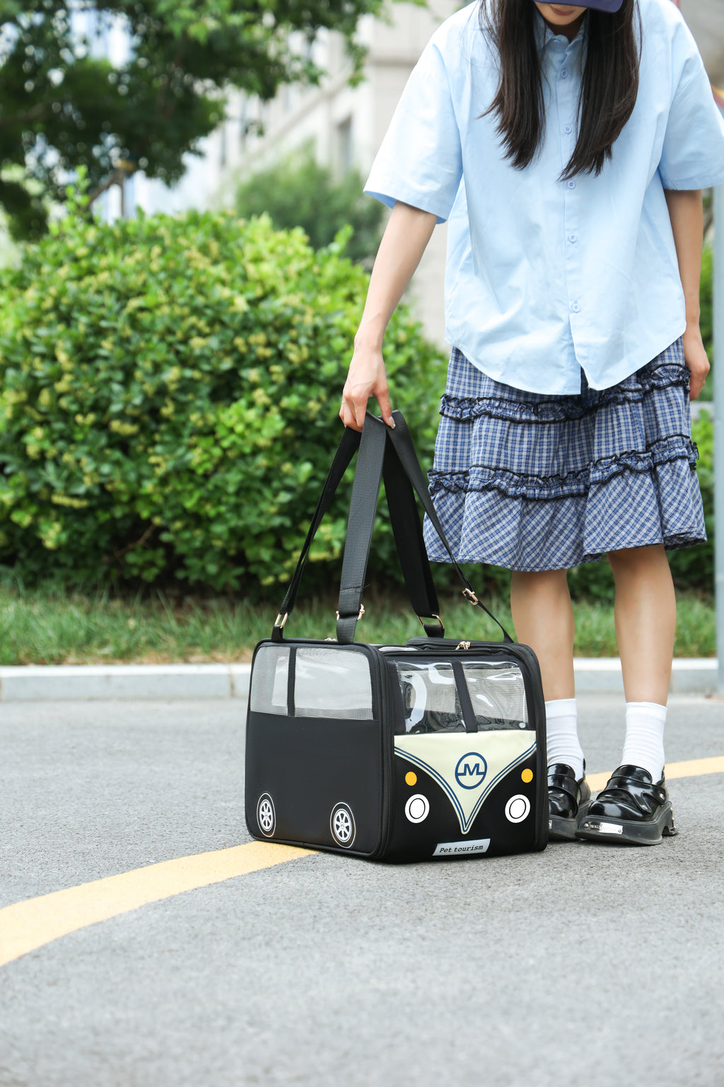 Bus Cat Carrier – Breathable & Stress-Free Travel