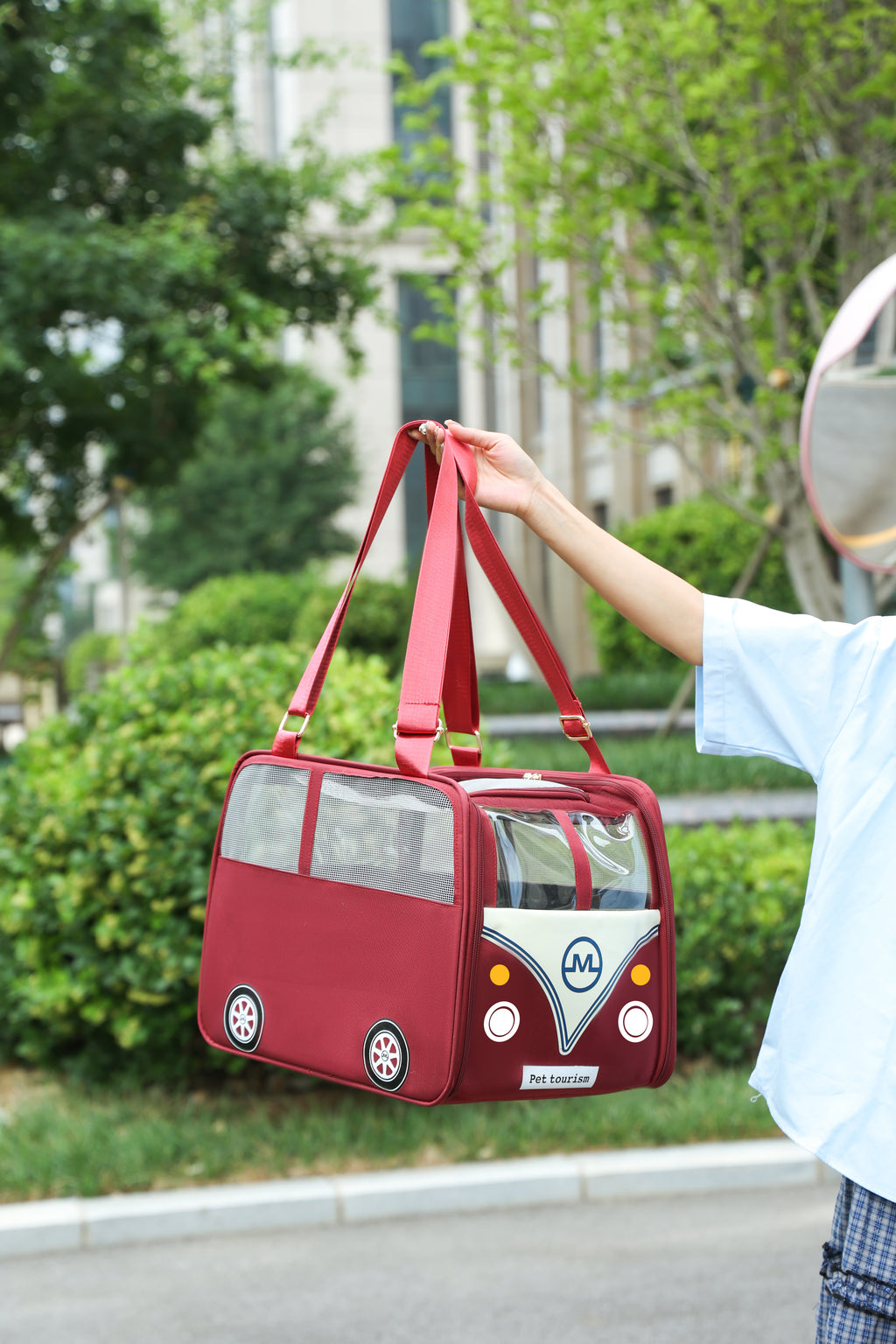 Bus Cat Carrier – Breathable & Stress-Free Travel