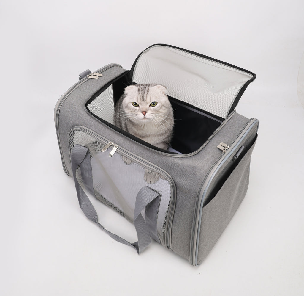 VersaVent 3-in-1 Pet Carrier – Foldable & Luggage-Friendly