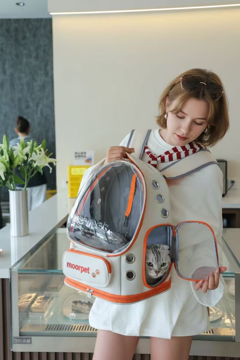 Astronaut bag-Vista Go Foldable Pet Backpack – Spacious, Breathable & All-Season