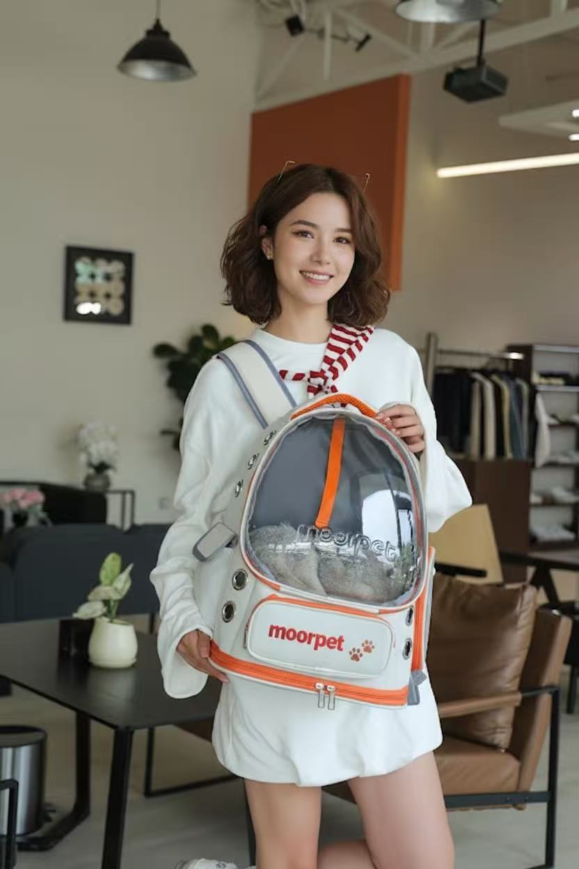 Astronaut bag-Vista Go Foldable Pet Backpack – Spacious, Breathable & All-Season